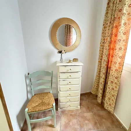 Luna 1 Solo Familias Y Parejas * Коніль-де-ла-Фронтера